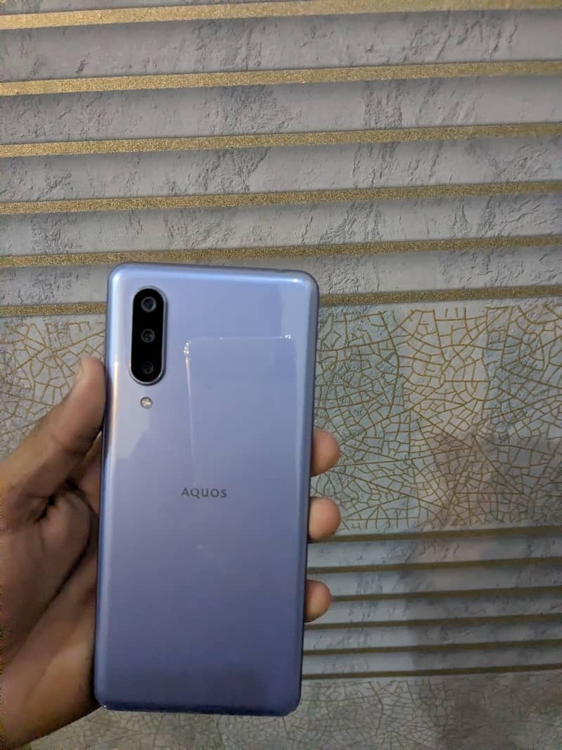 Sharp Aquos Zero 5g basic 5