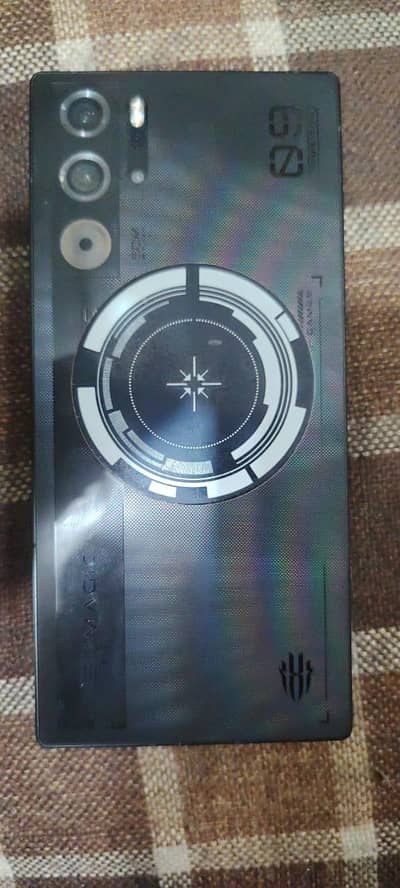 Nubia red magic 9 pro  12/512 gb