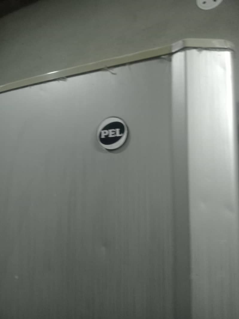 ریفریجریٹر 1