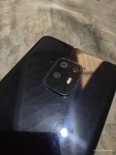 Fujitsu Arrow F51a | PTA APPROVED | 8/128 Gb