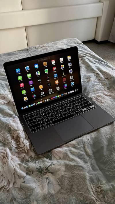 Apple M1 Pro MacBook