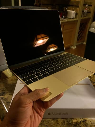 MacBook Pro M1 Fast Device