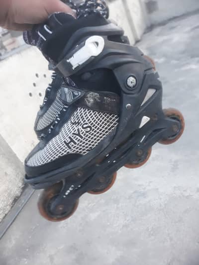 skating shoes 7 8 size  adjustable