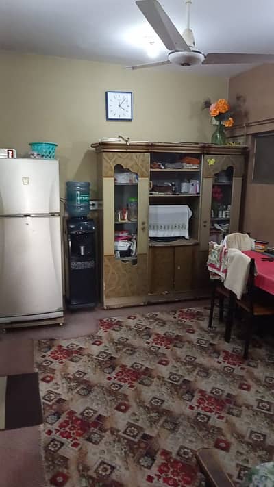 BIG 2 BEDS LOUNGE FLAT