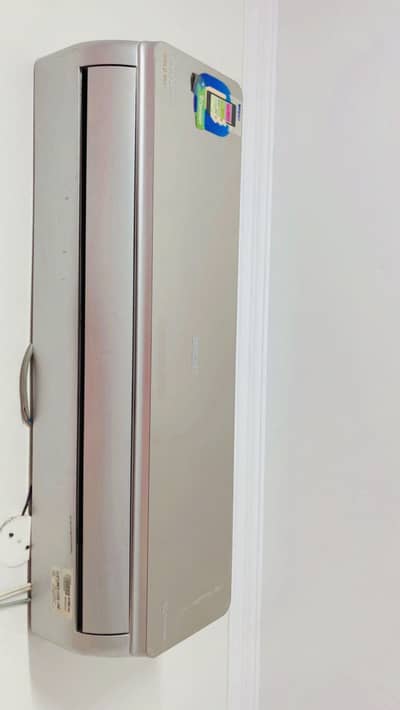 Orient 2 ton dc inverter gold fin