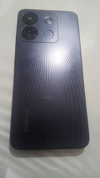 infinix smart 7 HD 4/64 with box