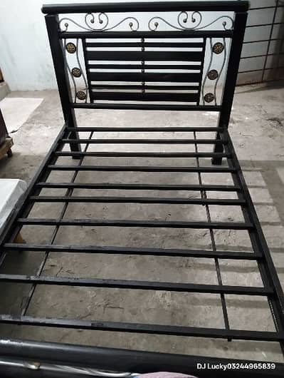 iron bed for sale urgent