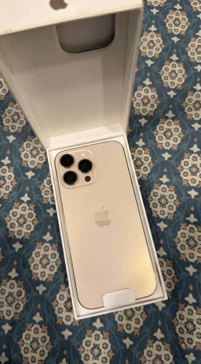 16 Pro Max 70 cycle count