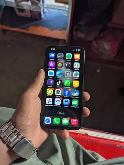 iPhone 13 128gb brand new