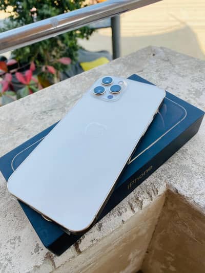 Iphone 12promax pta 256