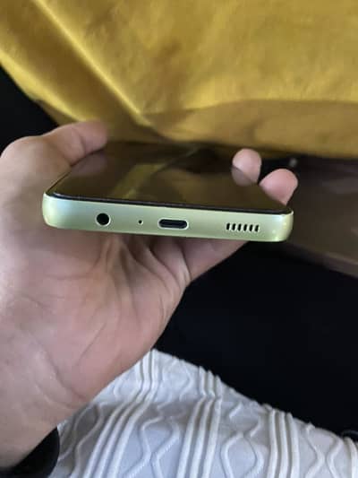Samsung a05 10/10 condition