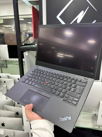 Lenovo ThinkPad T14s – Core i5 11th Gen | 16GB RAM | Touch Screen