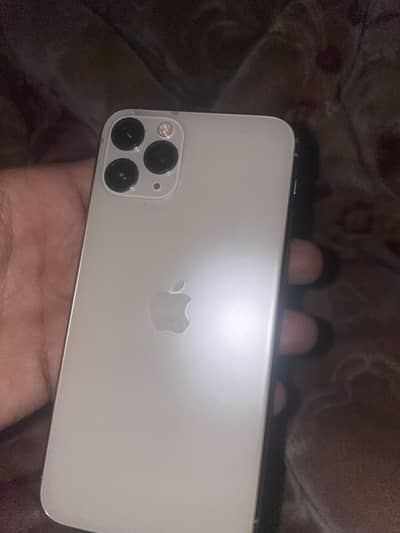 I phone 11 pro non ptaa