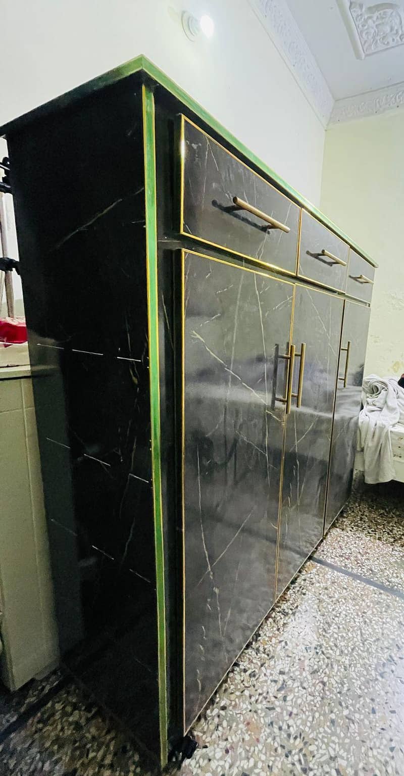 Customised rack wardrobe 2