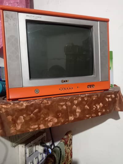 TV FOR SALE 