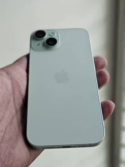iPhone 15 128GB in rare green (exchange possible up models)