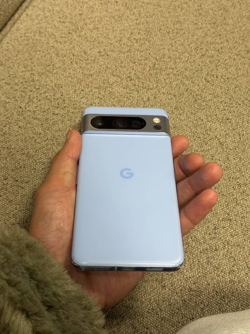 Google Pixel 8 Pro 2