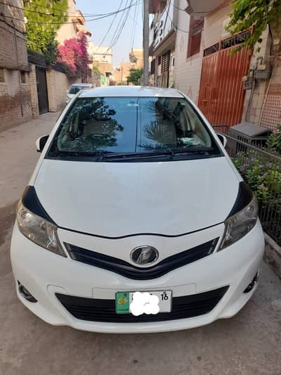 Toyota Vitz 13/16
