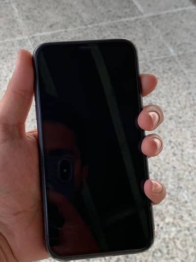 I phone 11 with box PTA approved 128gb