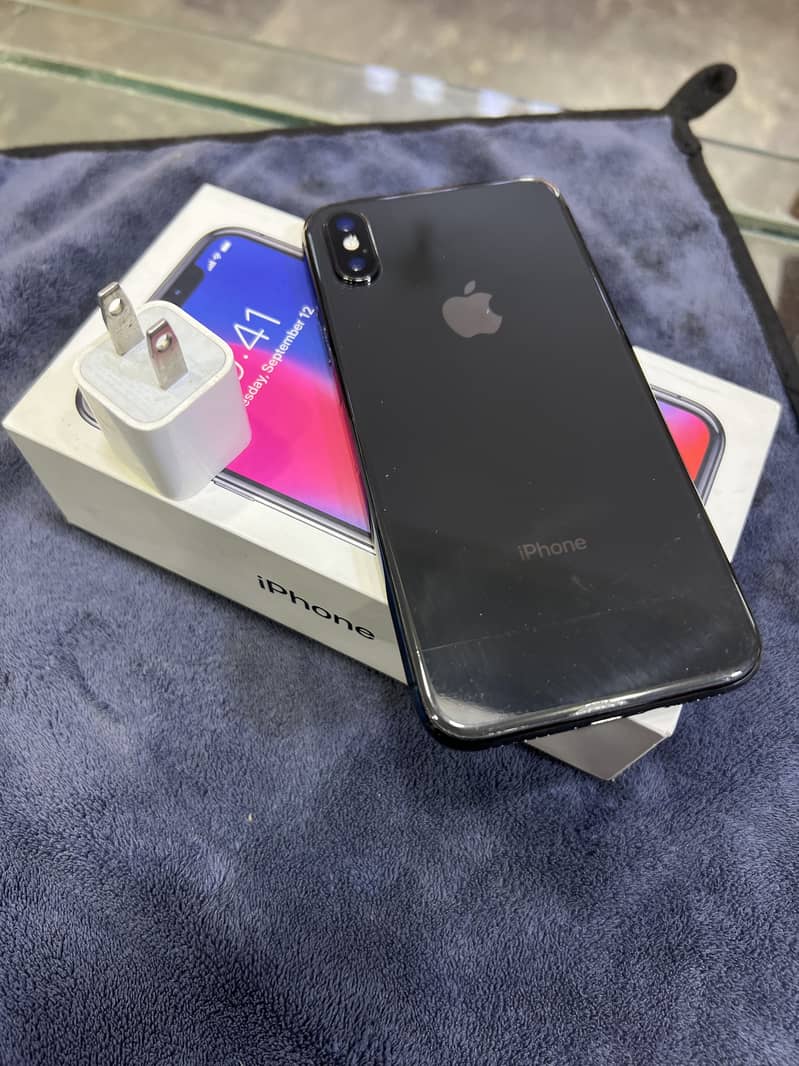 iPhone X 1
