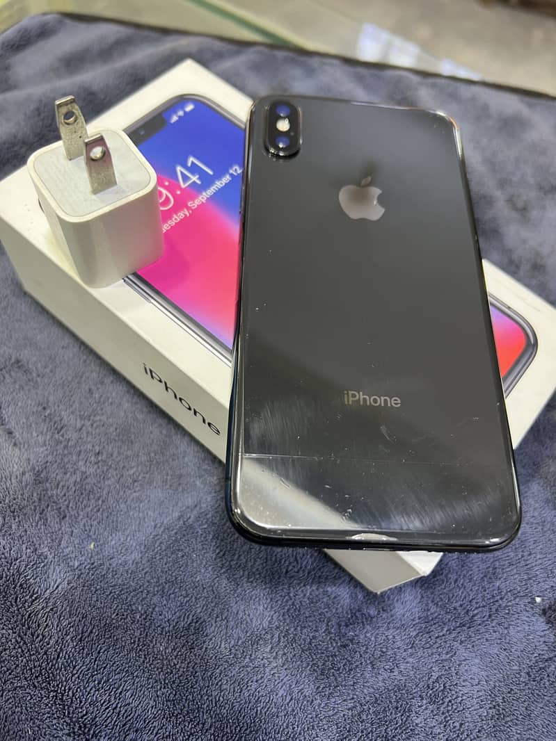 iPhone X 3