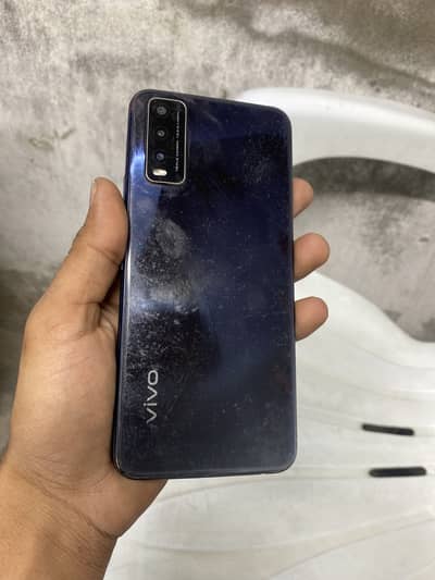 Vivo y20 or Huawei y7a