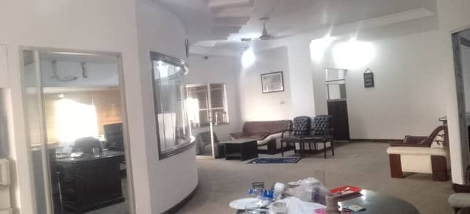2800 Square Feet Brand New Full Furnished Corporation Office For Rent At Main Boulevard Gulberg 3 Lahore