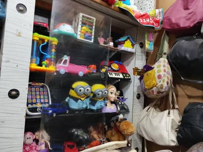 A1 fresh toys for sale jis jis ko bacho k leay toys chahiay wo kry rbt