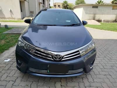 Toyota Corolla Altis Grande 1.8 2015