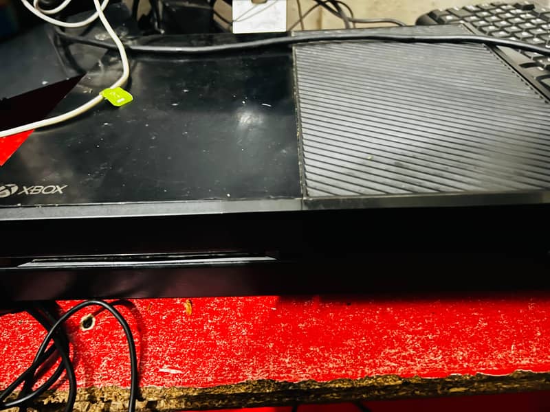 Xbox One 1tb 0