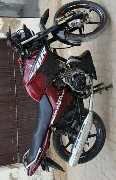 Hello Im selling my YBR125 self start