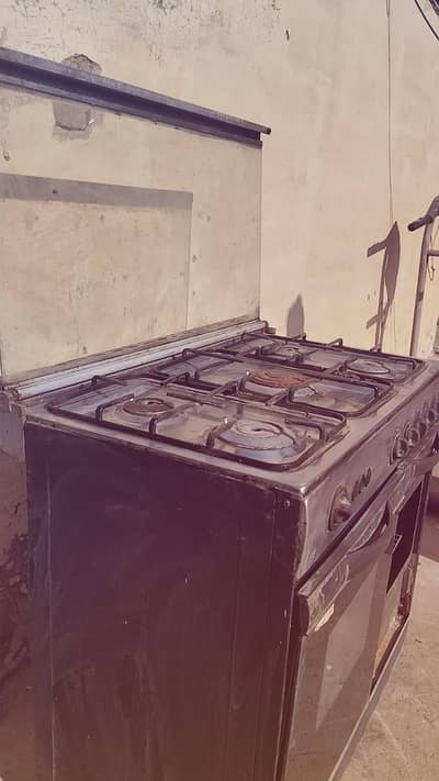 Urgent for sale CONTI Cooking Range N605