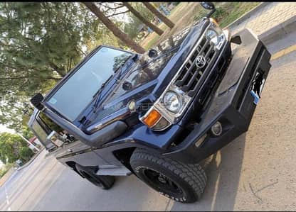 Toyota Land Cruiser RKR