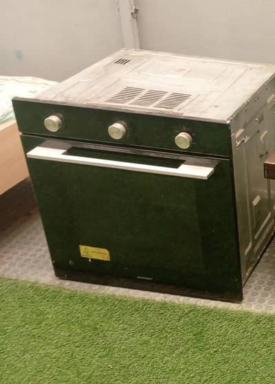 electronic and gas oven