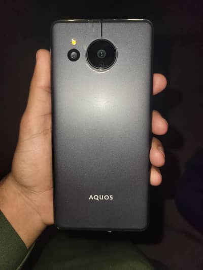 Aqous sense 7 plus  5g 6/128  black