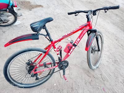 Used Mountain Bicycle with 10 gears.