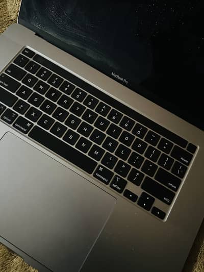 Macbook 2019 pro. 32/1tb