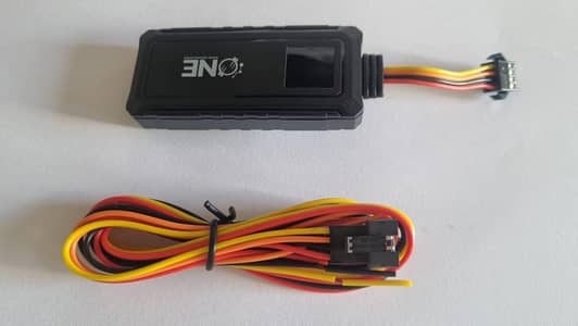 gps tracker available for car and bike