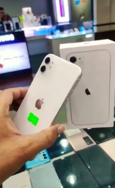 iPhone 11 128 GB PTA approved my WhatsApp 0342. . . . 2674. . . 914