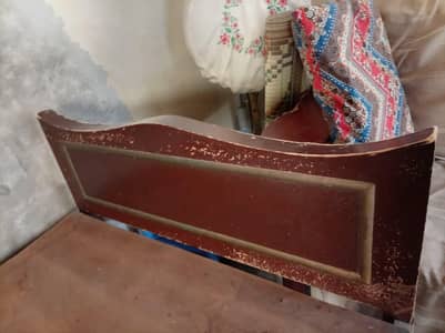 single bed used