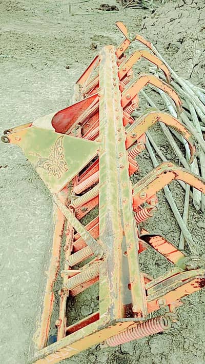 ak hath chali ha saaf halat ha