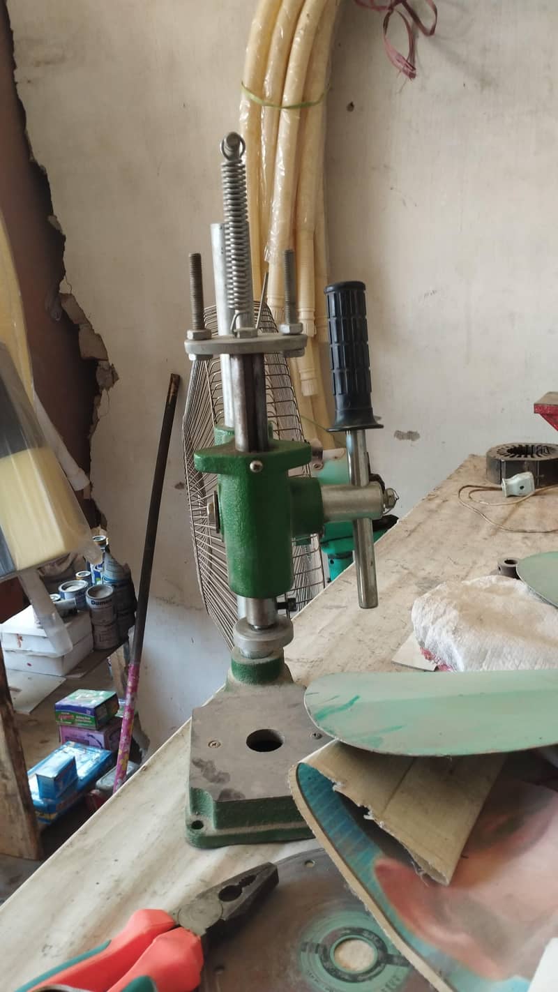 Bulb punch Machine 0