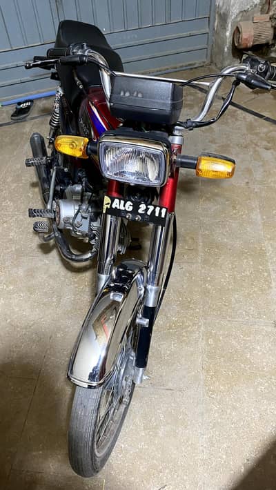 United cd  70 Condition 9/10 Genuine bike