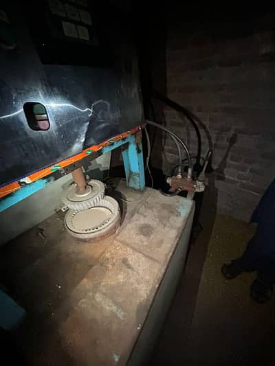 paper plate molding machine