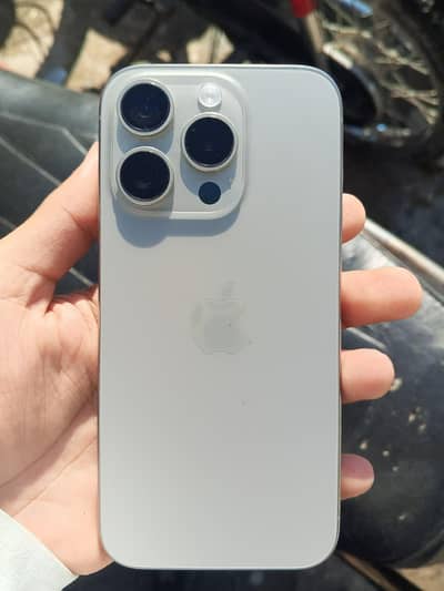 iphone 15pro natural titanium mdm