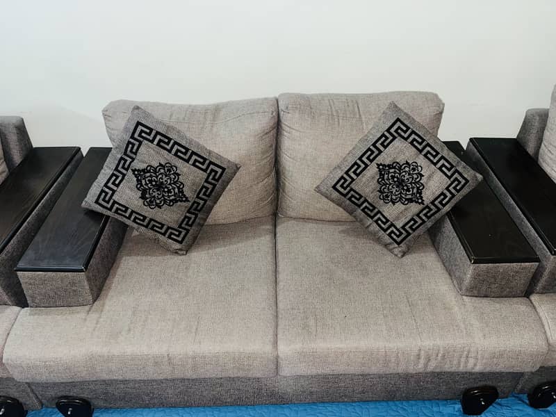 7 SEATER POST MODERN SOFAS 1