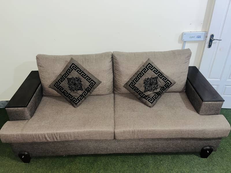 7 SEATER POST MODERN SOFAS 6