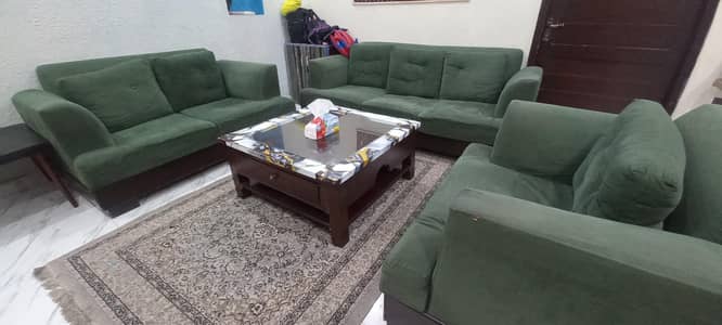 Interwood small dabble bed & 6 Seater sofa with table