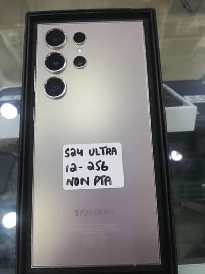 Samsung galaxy S24ultra 256gb  Natural DS complete box mint condition