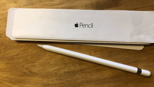 Apple Pencil (1st gen)  unused with extra tip